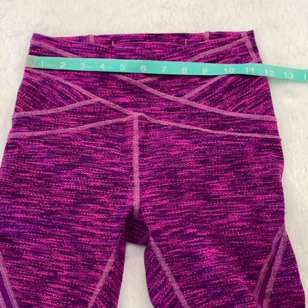 Lululemon Free Flow Diamond Jacquard Space Dye Tender Violet Raspberry Crops - Picture 8 of 11